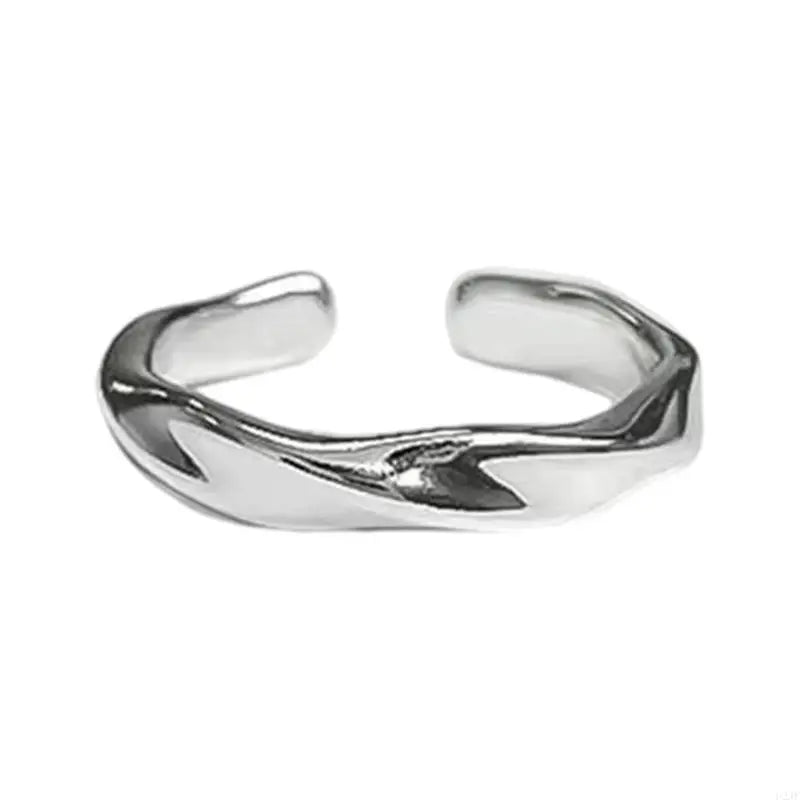 Portable and Sturdy Mobius Loop Rings Comfortable Wear Jewelry Accessory for Daily Casual Wear and Special Occasions